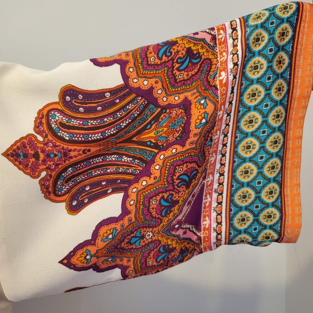 Chicos - Picture 5 of 9